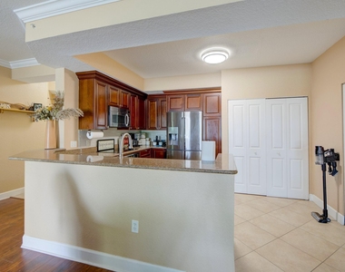 3107 Renaissance Way - Photo Thumbnail 12