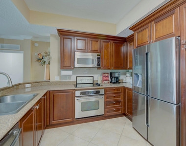 3107 Renaissance Way - Photo Thumbnail 11