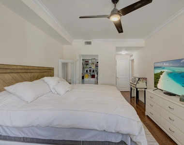 3107 Renaissance Way - Photo Thumbnail 15