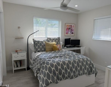 4600 Ne 15th Avenue - Photo Thumbnail 13