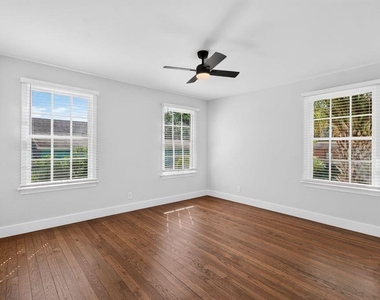 826 37th Street - Photo Thumbnail 29