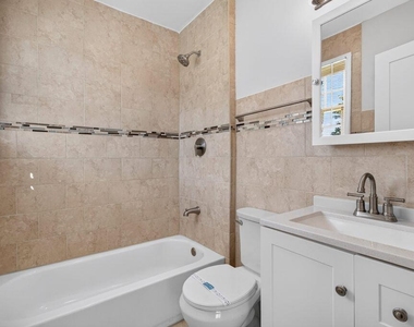 826 37th Street - Photo Thumbnail 24