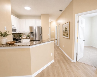 2927 Crestwood Terrace - Photo Thumbnail 7