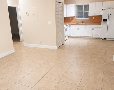 2302 Liberty Street - Photo Thumbnail 2