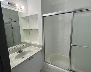 2314 Johnson Street - Photo Thumbnail 15