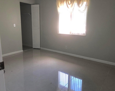 5831 Whispering Pine Way - Photo Thumbnail 9