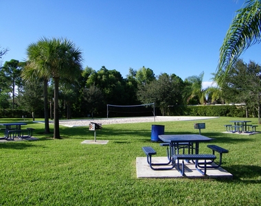 185 Nw Willow Grove Avenue - Photo Thumbnail 27