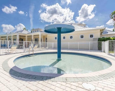 185 Nw Willow Grove Avenue - Photo Thumbnail 23