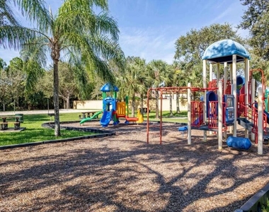 185 Nw Willow Grove Avenue - Photo Thumbnail 25