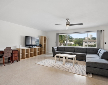 609 Bayshore Drive - Photo Thumbnail 4
