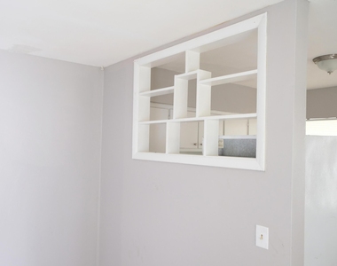 1215 7th Avenue N - Photo Thumbnail 4
