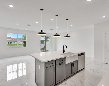 179 Se Birch Terrace - Photo Thumbnail 4