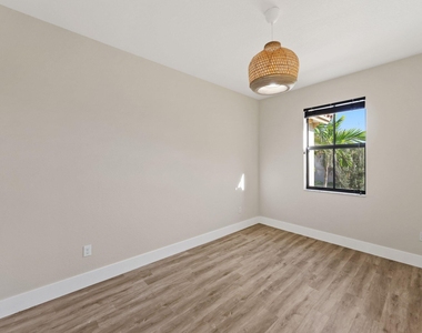 3957 Allerdale Place - Photo Thumbnail 25