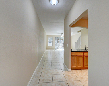 116 Harrington Court - Photo Thumbnail 4