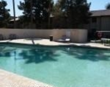 623 W Guadalupe Road - Photo Thumbnail 14