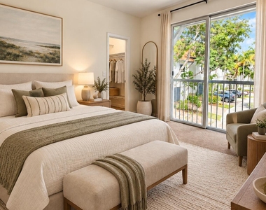 4730 S Prive Circle - Photo Thumbnail 24