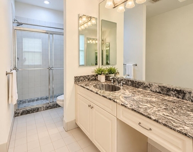 4730 S Prive Circle - Photo Thumbnail 19