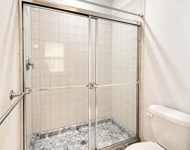 4730 S Prive Circle - Photo Thumbnail 21