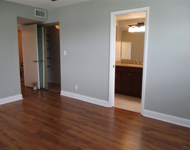 9273 Sw 8th Street - Photo Thumbnail 29