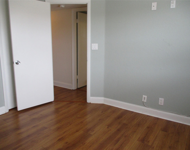 9273 Sw 8th Street - Photo Thumbnail 23