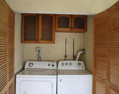 9273 Sw 8th Street - Photo Thumbnail 14