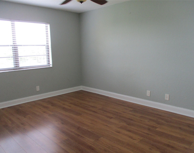 9273 Sw 8th Street - Photo Thumbnail 36