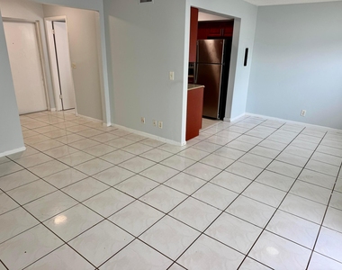 2217 Nw 56th Avenue - Photo Thumbnail 13