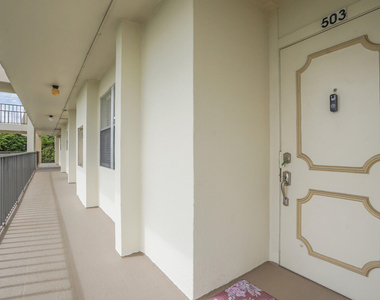 3959 Via Poinciana - Photo Thumbnail 3