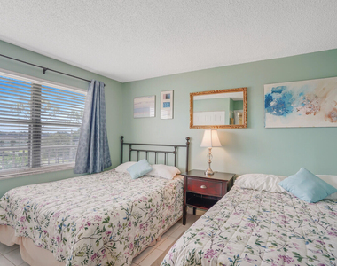 3959 Via Poinciana - Photo Thumbnail 22