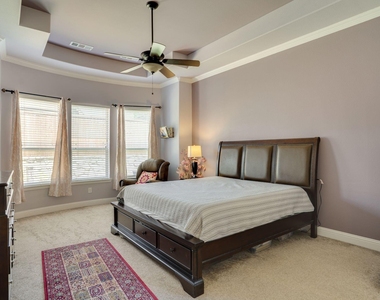 1604 Woodrose Court - Photo Thumbnail 23
