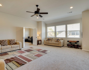1604 Woodrose Court - Photo Thumbnail 8