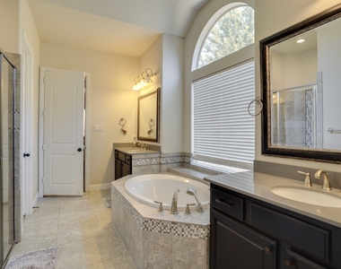 1604 Woodrose Court - Photo Thumbnail 28