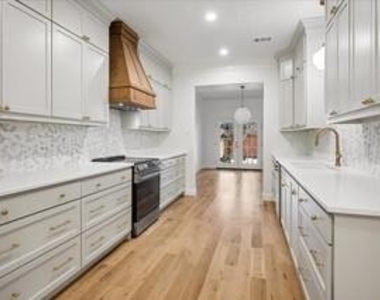 12332 Montego Plaza - Photo Thumbnail 23