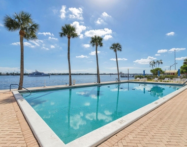 2600 N Flagler Drive - Photo Thumbnail 10