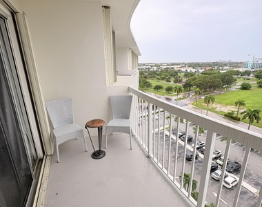 2600 N Flagler Drive - Photo Thumbnail 8