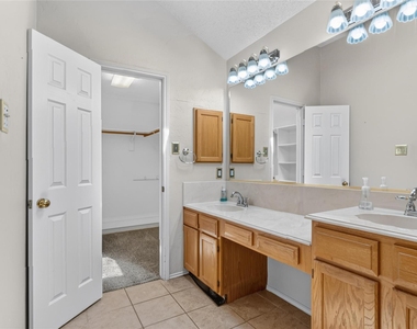 1001 Creek Valley Road - Photo Thumbnail 17