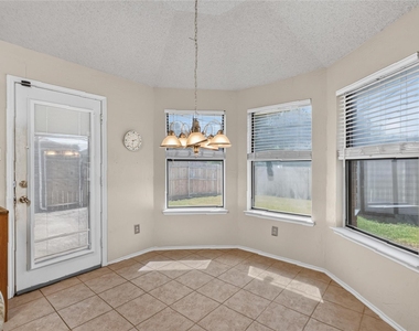 1001 Creek Valley Road - Photo Thumbnail 14