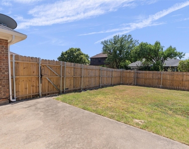 1001 Creek Valley Road - Photo Thumbnail 20