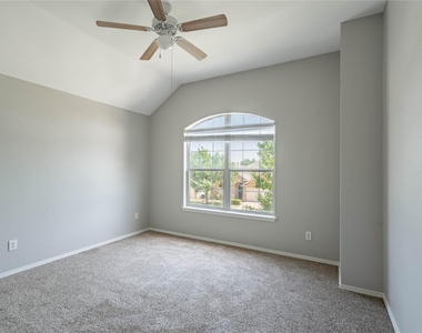 5857 Palomino Drive - Photo Thumbnail 23