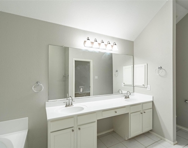 5857 Palomino Drive - Photo Thumbnail 18