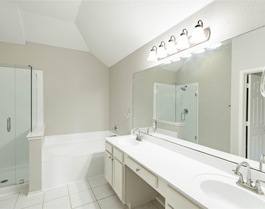 5857 Palomino Drive - Photo Thumbnail 17