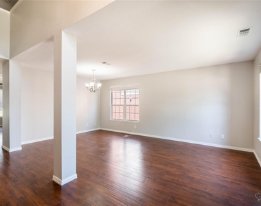5857 Palomino Drive - Photo Thumbnail 2