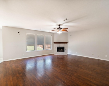 5857 Palomino Drive - Photo Thumbnail 5