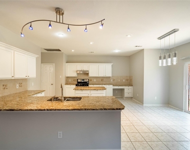 5857 Palomino Drive - Photo Thumbnail 8