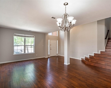 5857 Palomino Drive - Photo Thumbnail 4