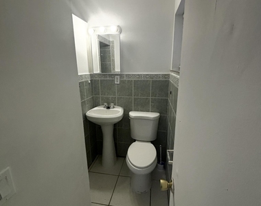 531 S C Street - Photo Thumbnail 8