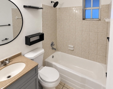 5751 Sw 37th Street - Photo Thumbnail 2