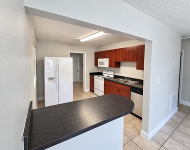 5751 Sw 37th Street - Photo Thumbnail 1