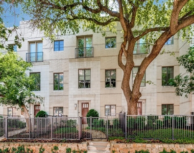 3210 Carlisle Street - Photo Thumbnail 10