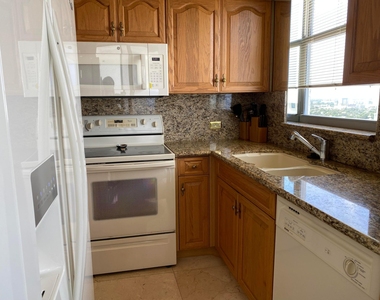 1010 S Ocean Boulevard - Photo Thumbnail 19